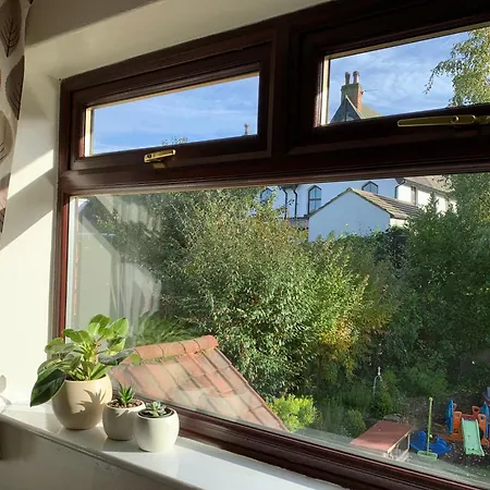 בית נופש Self Contained Guest South Milford