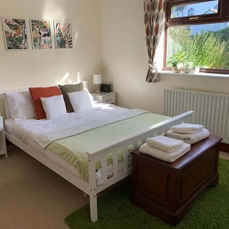 Self Contained Guest Ferienhaus *