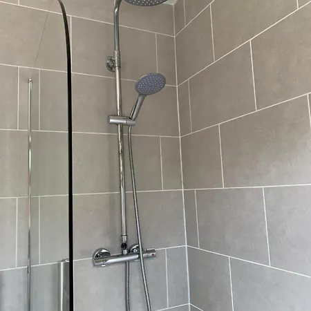 Self Contained Guest South Milford